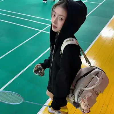 于巧飞